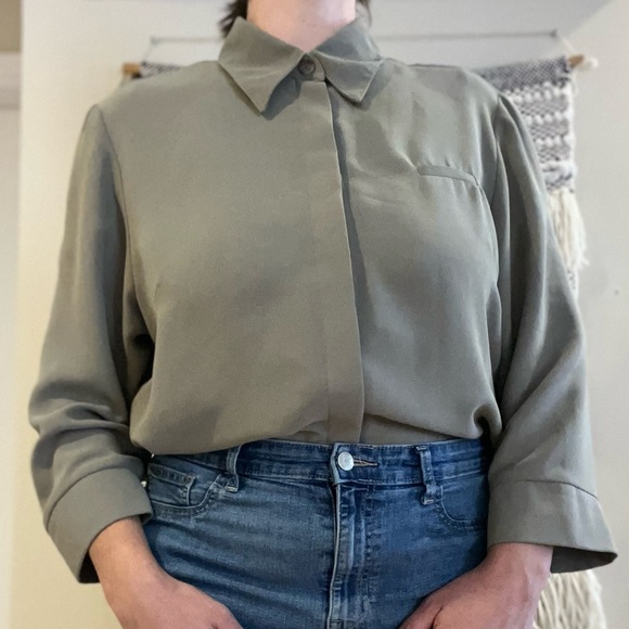 ๐จ๐ฆ Vintage minimalist button up blouse - made in Canada - size 14/20 - Picture 1 of 9